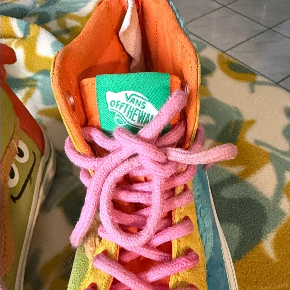 Vans Sesame Street Kids High-Top Sneakers - Picture 2 of 6
